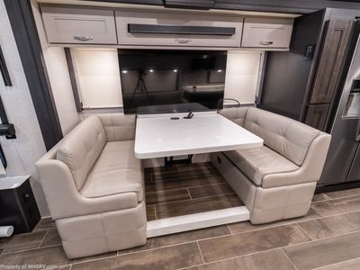 2023 Thor Motor Coach Venetian B42 - Photo 10