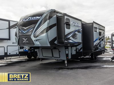 2017 Keystone RV Fuzion - Photo 2