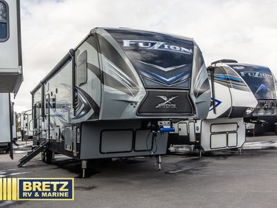 2017 Keystone RV Fuzion - Photo 1