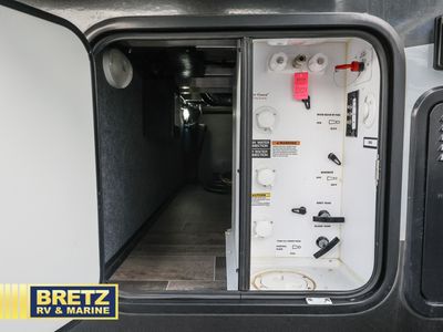 2017 Keystone RV Fuzion - Photo 10