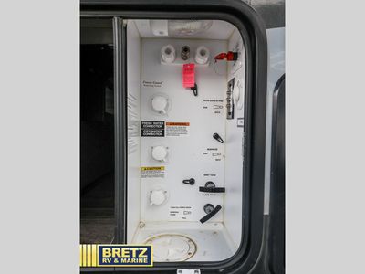 2017 Keystone RV Fuzion - Photo 11