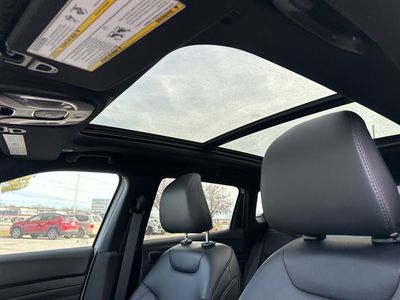 2026 Jeep Compass - Photo 12