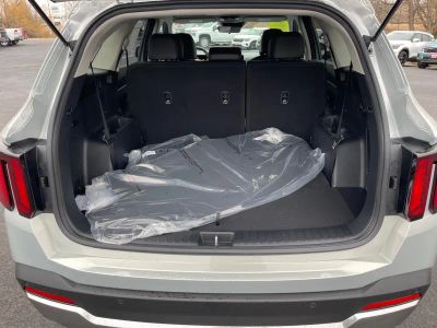 2026 Kia Sorento - Photo 17