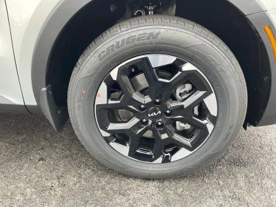 2026 Kia Sorento - Photo 16