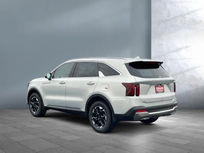 2026 Kia Sorento - Photo 4