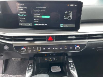 2026 Kia Sorento - Photo 10