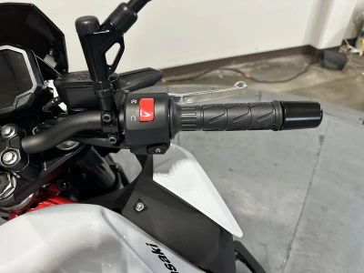 2026 Kawasaki Z500 SE ABS - Photo 12
