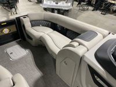 2026 Barletta Lusso L23UC - Photo 6