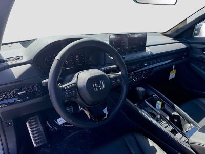 2026 Honda Accord Hybrid — photo 9 view