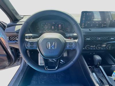 2026 Honda Accord Hybrid — photo 10 view