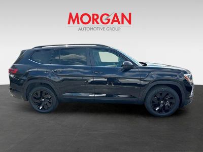 2026 Volkswagen Atlas — photo 8 view