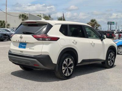2023 Nissan Rogue — detail view