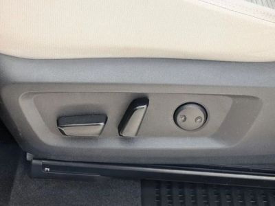2023 Nissan Rogue — photo 12 view