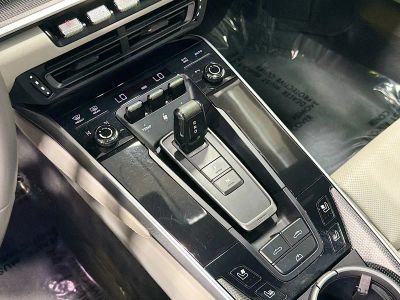 2023 Porsche 911 — photo 25 view