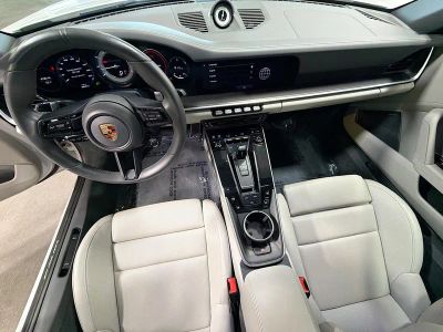 2023 Porsche 911 — photo 15 view