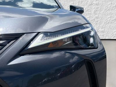 2026 Lexus UX - Photo 9