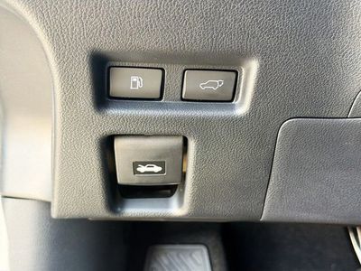 2026 Lexus UX - Photo 43