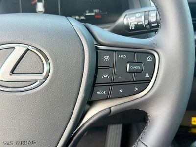 2026 Lexus UX - Photo 38
