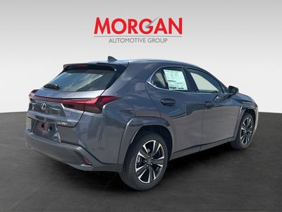2026 Lexus UX - Photo 3
