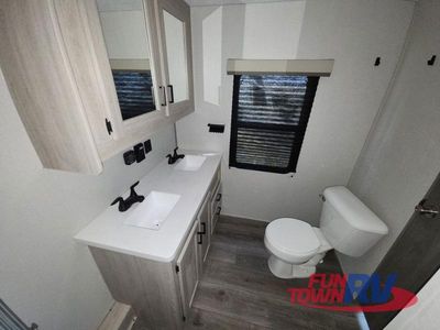 2026 Coachmen RV Catalina Destination Series - Photo 25