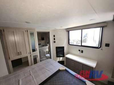2026 Coachmen RV Catalina Destination Series - Photo 22