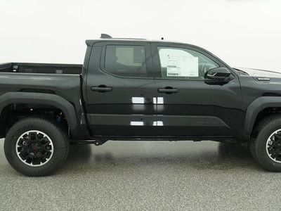 2026 Toyota Tacoma i-FORCE MAX - Photo 18