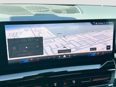 2025 BMW 5 Series — photo 11 view