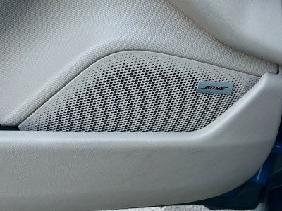 2022 Porsche Taycan — photo 23 view