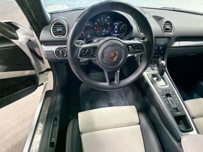 2025 Porsche 718 Boxster — photo 16 view