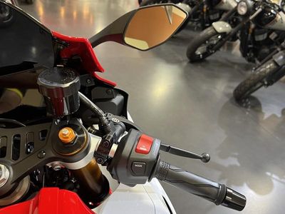 2026 Yamaha YZF-R7 70th Anniversary Edition - Photo 9