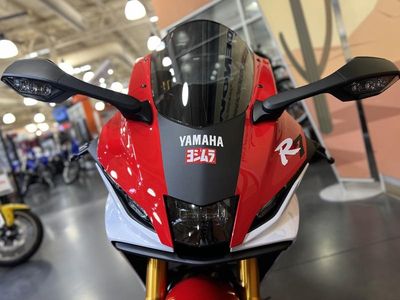 2026 Yamaha YZF-R7 70th Anniversary Edition - Photo 13
