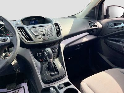 2015 Ford Escape — photo 21 view