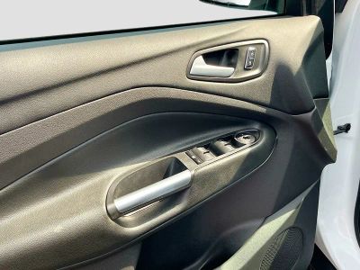 2015 Ford Escape — photo 17 view