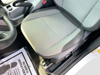 2015 Ford Escape — photo 18 view