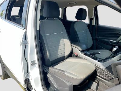 2015 Ford Escape — photo 25 view