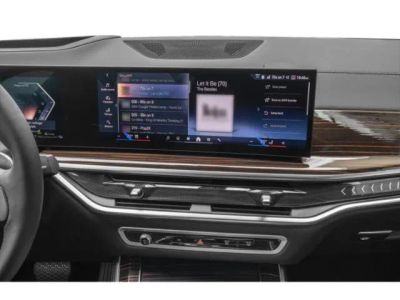 2026 BMW X5 — photo 12 view