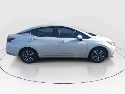 2023 Nissan Versa — photo 8 view