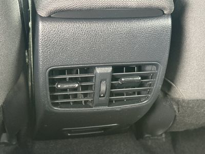 2023 Toyota Corolla Cross - Photo 14