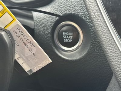 2023 Toyota Corolla Cross - Photo 24