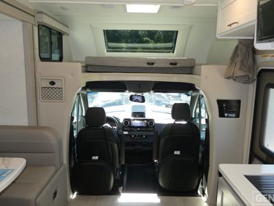 2026 Thor Motor Coach Quantum Sprinter - Photo 12