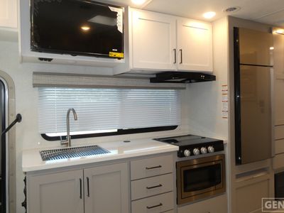 2026 Thor Motor Coach Quantum Sprinter - Photo 7