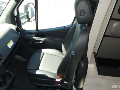 2026 Thor Motor Coach Quantum Sprinter - Photo 11