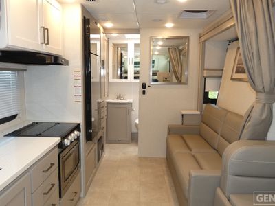 2026 Thor Motor Coach Quantum Sprinter - Photo 5