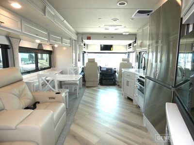 2026 Fleetwood Bounder - Photo 6