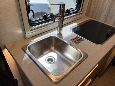 2027 Winnebago EKKO — photo 11 view