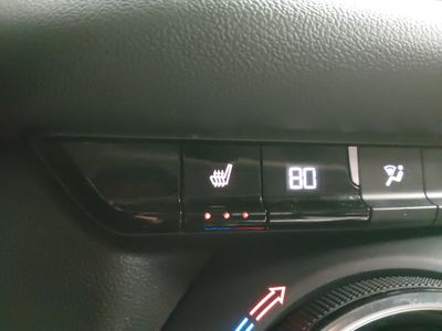 2025 Chevrolet Blazer - Photo 17