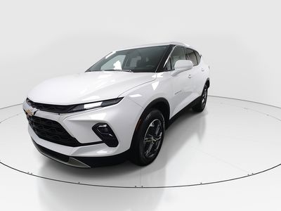 2025 Chevrolet Blazer - Photo 3