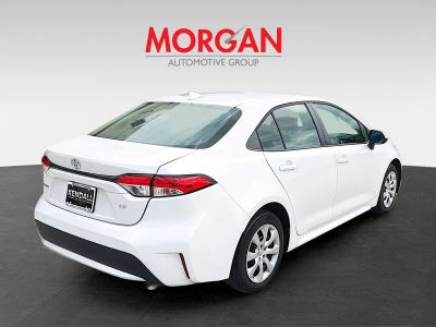 2022 Toyota Corolla — engine compartment view