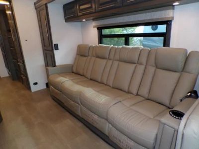 2026 Forest River Georgetown 7 Series GT7 - Photo 44