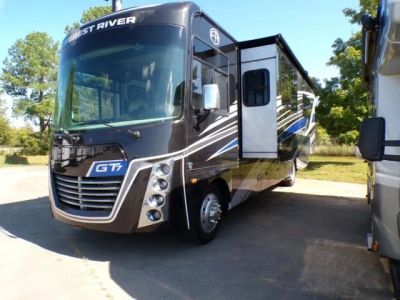2026 Forest River Georgetown 7 Series GT7 - Photo 2